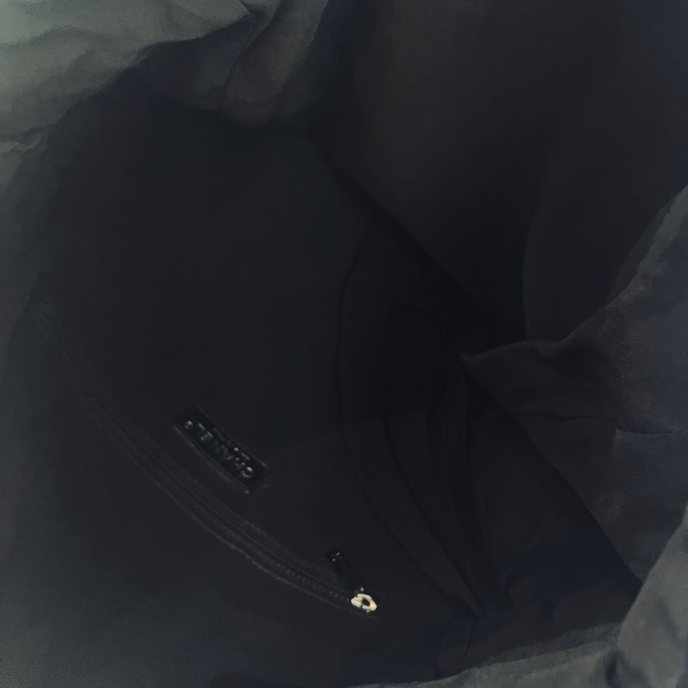 CHANEL Black Hobo Bag - Picture 7 of 11